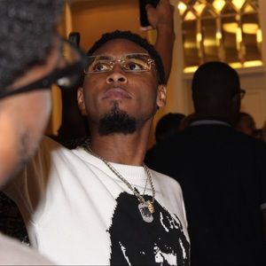 Meet your Posher, Cj